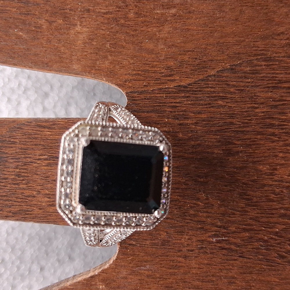 Vintage Avon Statement Ring Sz 8